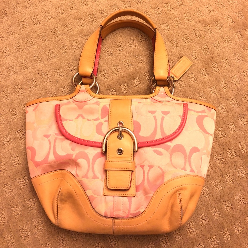 Adorable optic pink Coach tote handbag